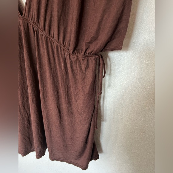 Younique Earth Brown Sleeveless Top/ cover up - Picture 3 of 6